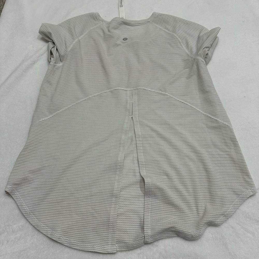 Lululemon Open Up Tie Back Tee